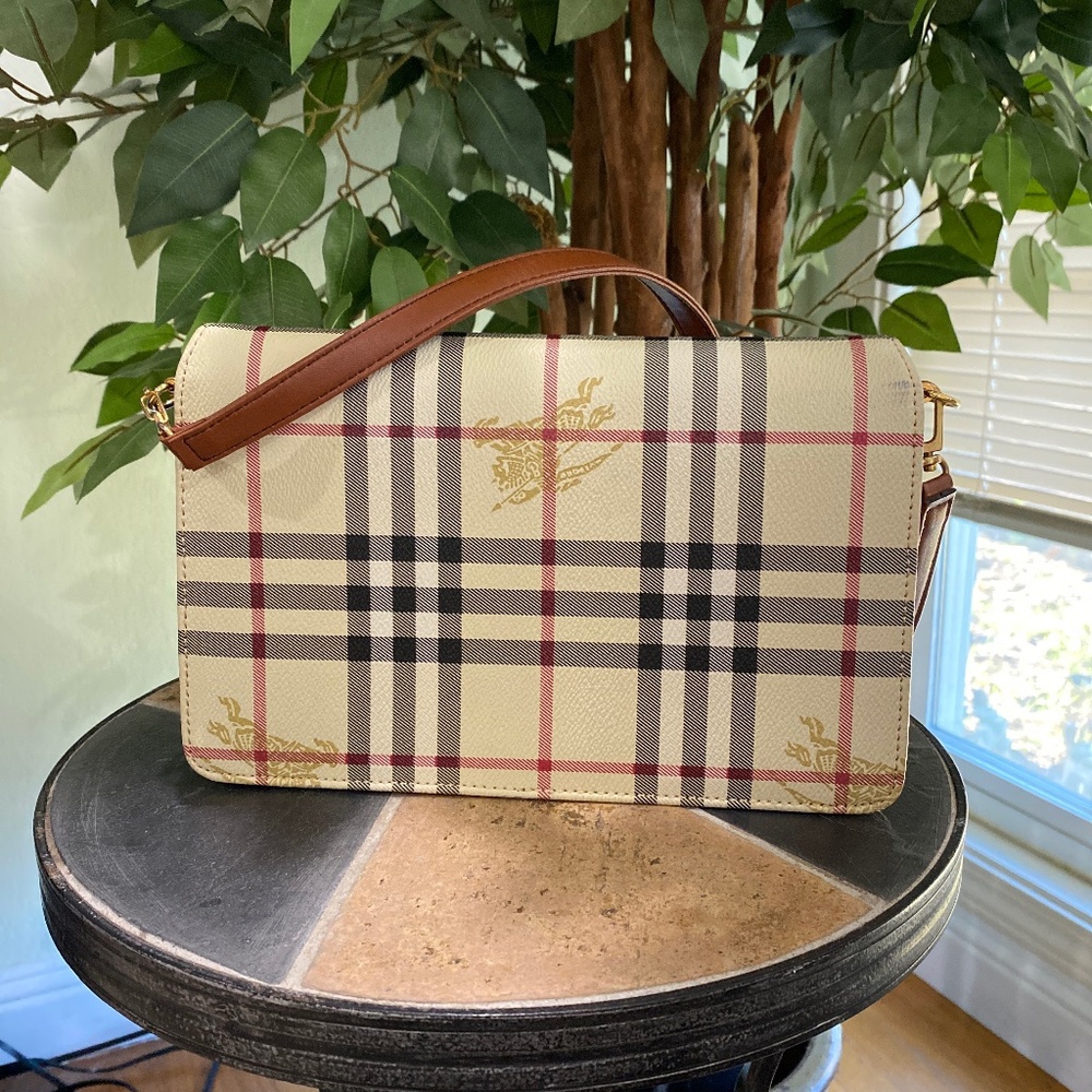 Shoulder back - image 2